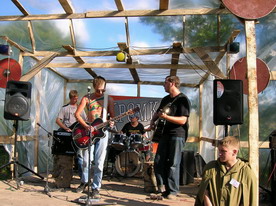 Выступление Изоморфизма на фестивале Кромка лета (август 2006)